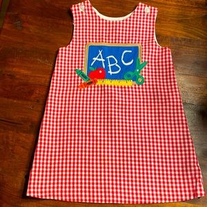 Girl’s adorable school dress jumper